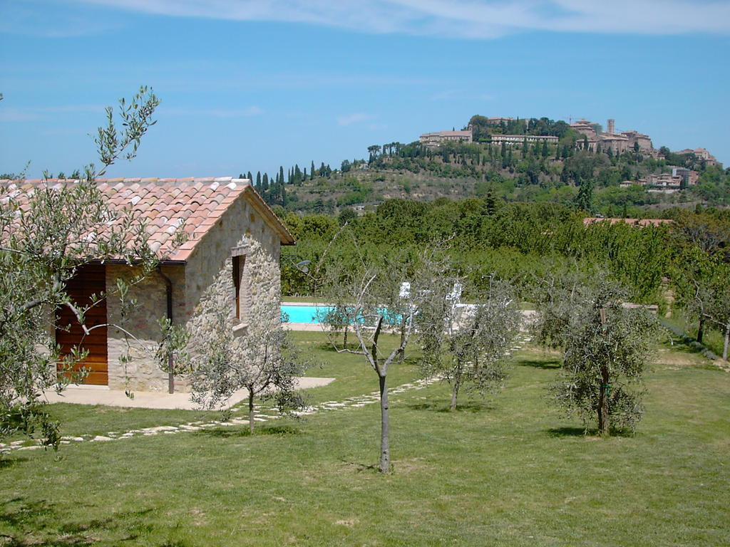 Villa Frateria Di San Benedetto Montepulciano Stazione Exterior foto