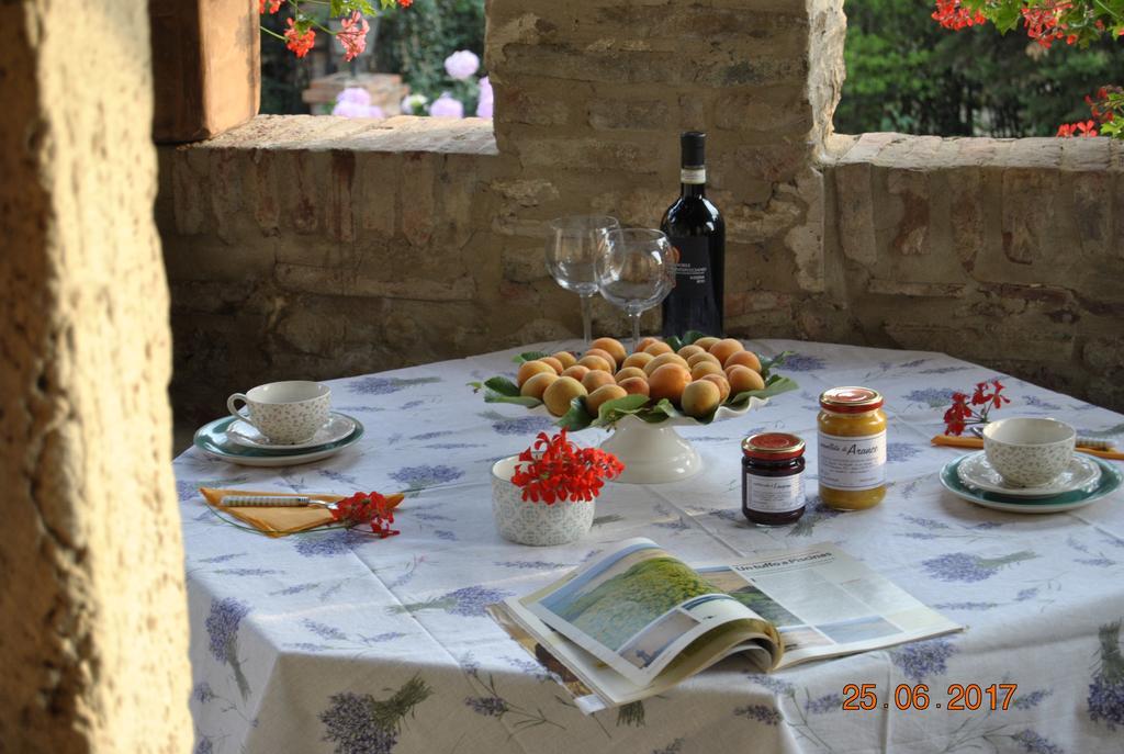 Villa Frateria Di San Benedetto Montepulciano Stazione Exterior foto